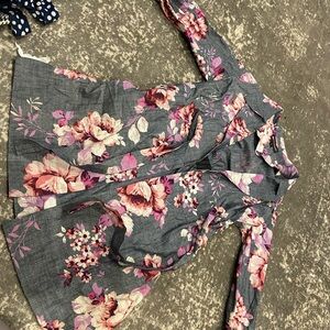 Jill Stuart Floral Trench Coat in Gray and Pink